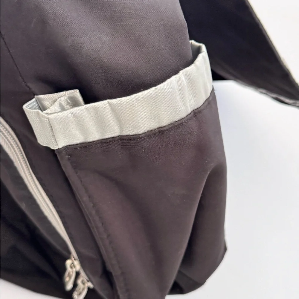 Ju-Ju-Be Classic Collection Better Be Messenger Diaper Bag, Black/Silver
